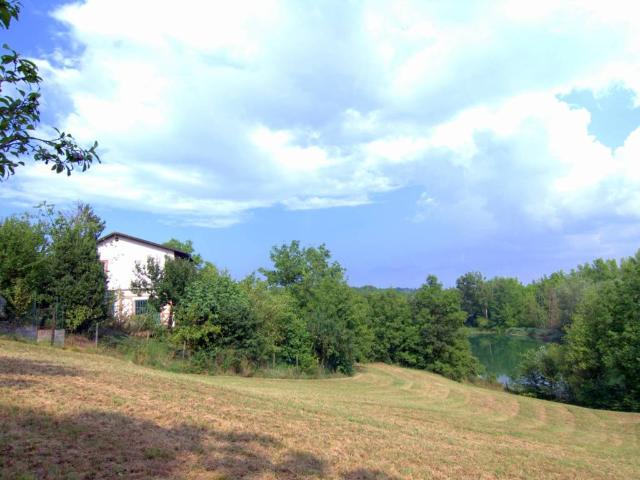 Rustico in vendita a Piemonte, Asti