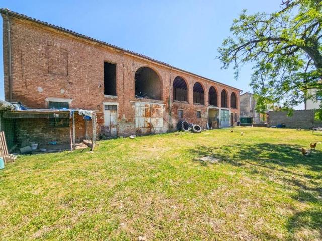 Rustico in vendita a Piemonte, Alessandria