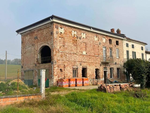 Rustico in vendita a Piemonte, Alessandria