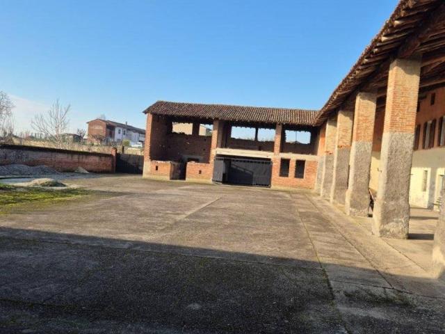 Rustico in vendita a Alfianello, Lombardia