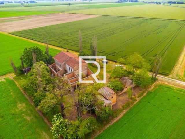 Rustico in vendita a Ravenna