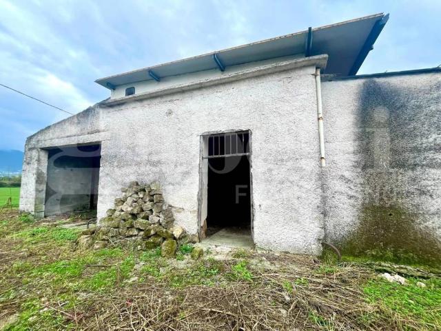 Rustico in vendita a Alife, Campania