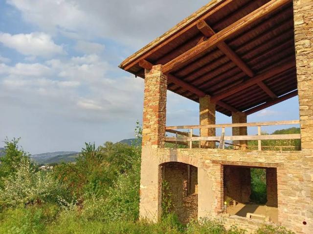 Rustico in vendita a Alta Val Tidone, Trebecco