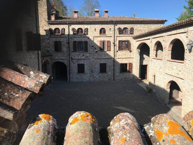 Rustico in vendita a Alta Val Tidone, Nibbiano