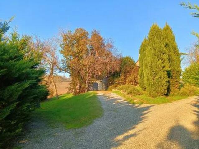 Rustico in vendita a Alta Val Tidone, Nibbiano