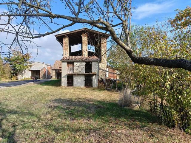 Rustico in vendita a Alta Val Tidone, Nibbiano