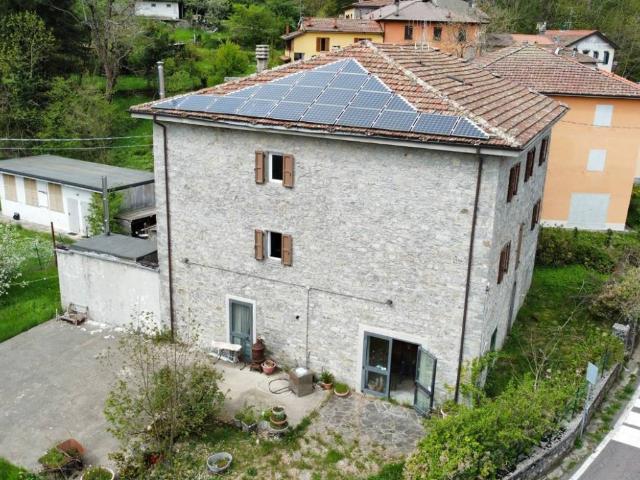 Rustico in vendita a Unione dell'Alto Reno, Granaglione