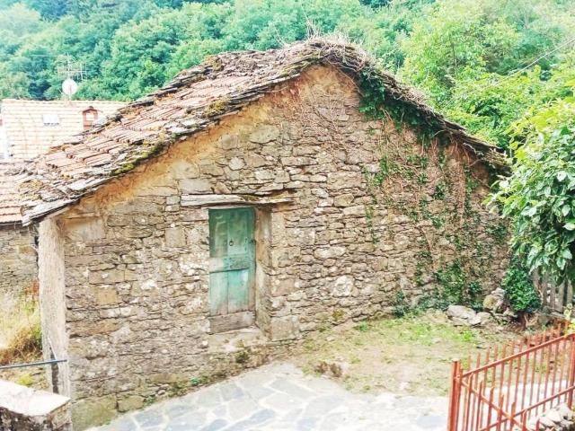 Rustico in vendita a Unione dell'Alto Reno, Granaglione