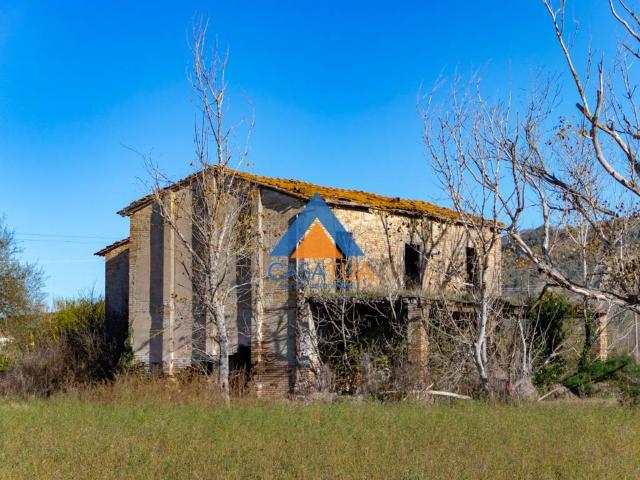 Rustico in vendita a Alviano, Umbria
