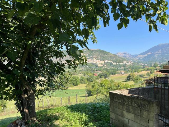Rustico in vendita a Alvito, Lazio
