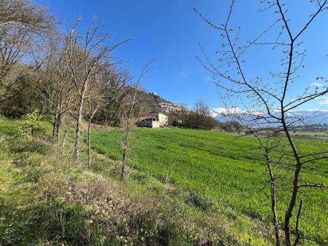 Rustico in vendita a Alvito, Lazio