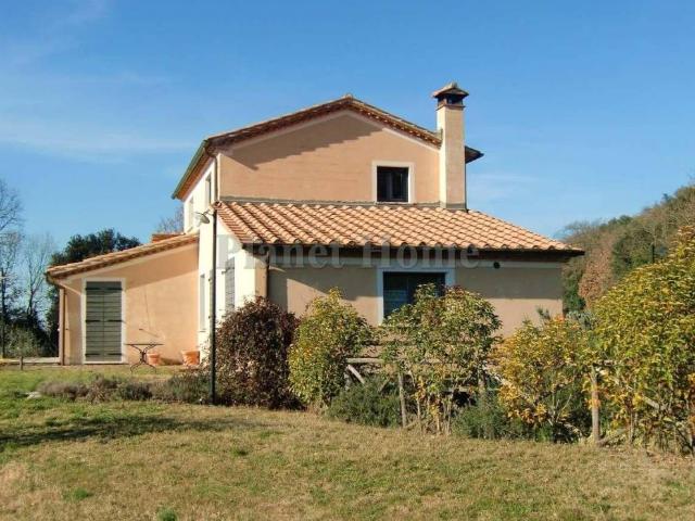 Rustico in vendita a Amelia, Umbria