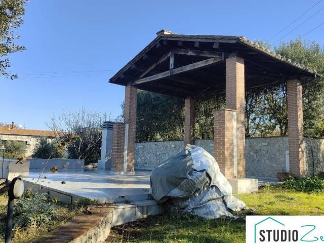 Rustico in vendita a Amelia, Umbria