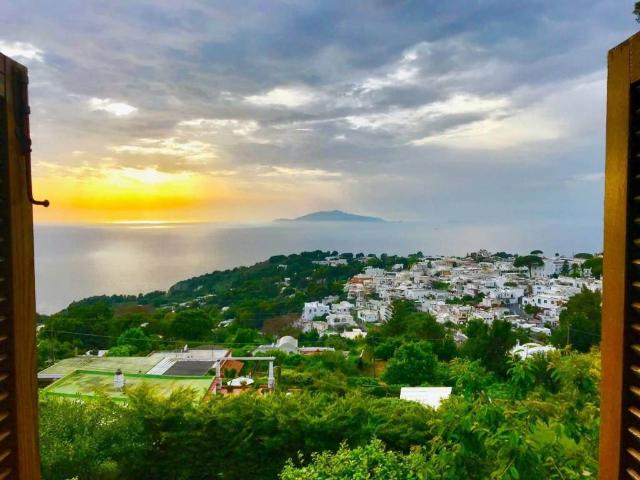Villa Indipendente in vendita a Anacapri, Campania