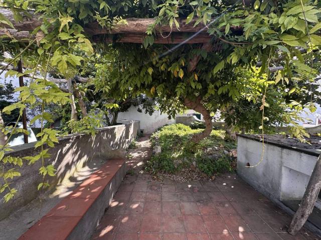 Rustico in vendita a Anacapri, Campania