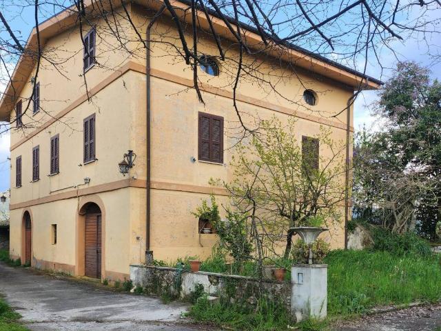 Rustico in vendita a Anagni, Lazio