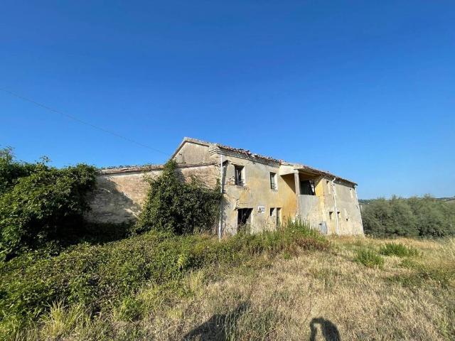 Rustico in vendita a Marche, Ancona