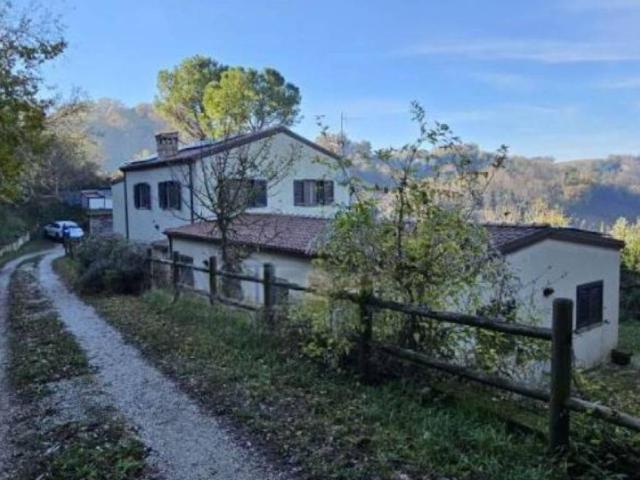 Rustico in vendita a Marche, Ancona