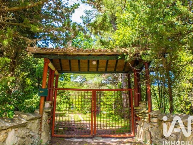 Rustico in vendita a Massignano, Ancona