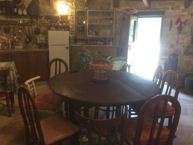 Rustico in vendita a Puglia, Barletta-andria-trani