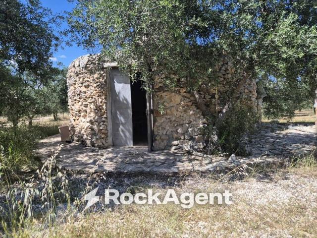 Rustico in vendita a Puglia, Barletta-andria-trani