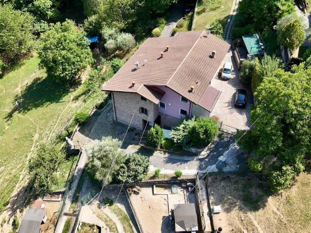 Rustico in vendita a Comunità montana della valle Camonica, Angolo Terme