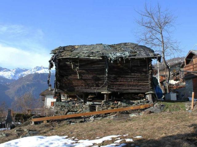 Rustico in vendita a Antey Saint André, Aosta
