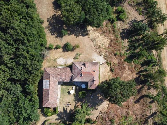 Rustico in vendita a Piemonte, Asti