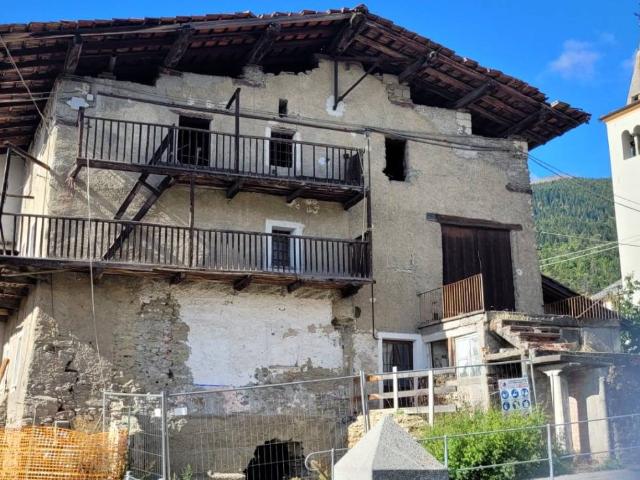 Rustico in vendita a Aosta