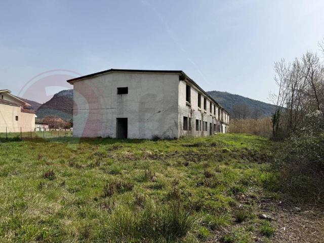 Rustico in vendita a Arce, Lazio