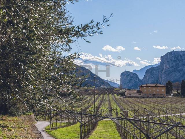 Rustico in vendita a Comunità Alto Garda e Ledro, Arco