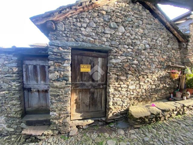 Rustico in vendita a Ardenno, Lombardia
