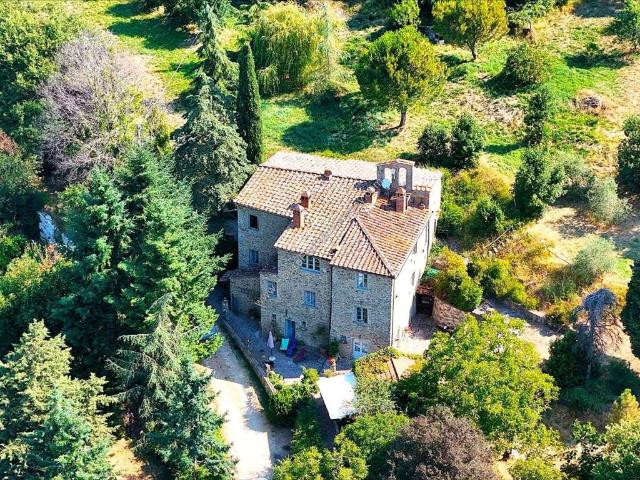 Rustico in vendita a San Polo, Palazzo Del Pero