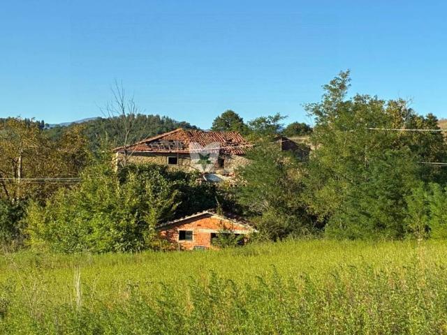 Rustico in vendita a Palazzo del Pero, Arezzo