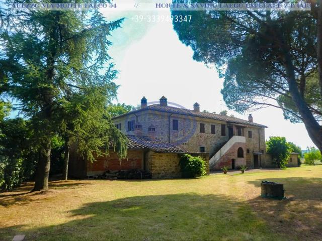 Rustico in vendita a San Zeno, Palazzo Del Pero