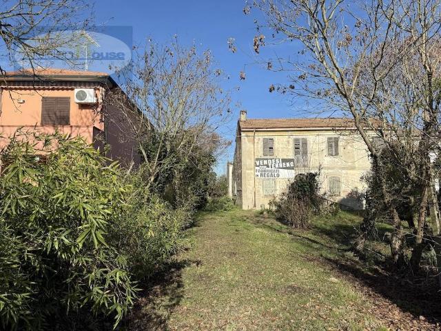Rustico in vendita a Borgo Valeriani, Argenta