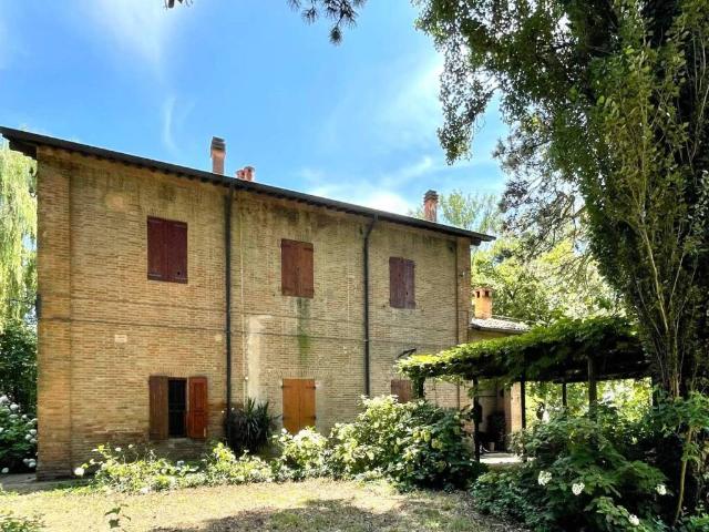 Rustico in vendita a Argenta, Reggio Emilia