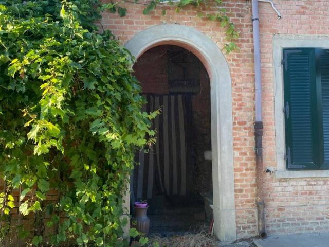 Rustico in vendita a il Trombone, Argenta