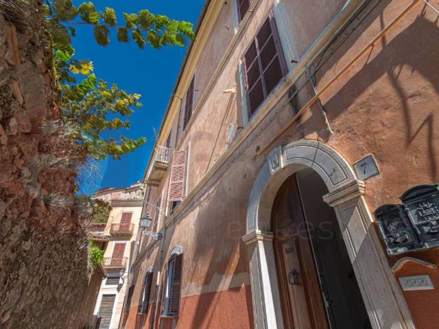 Rustico in vendita a Cività Falconara, Arpino