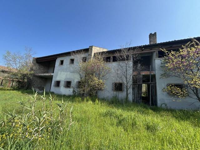 Rustico in vendita a Arquà Petrarca, Veneto