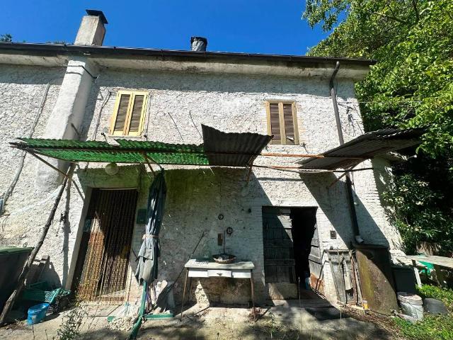 Rustico in vendita a Arrone, Umbria