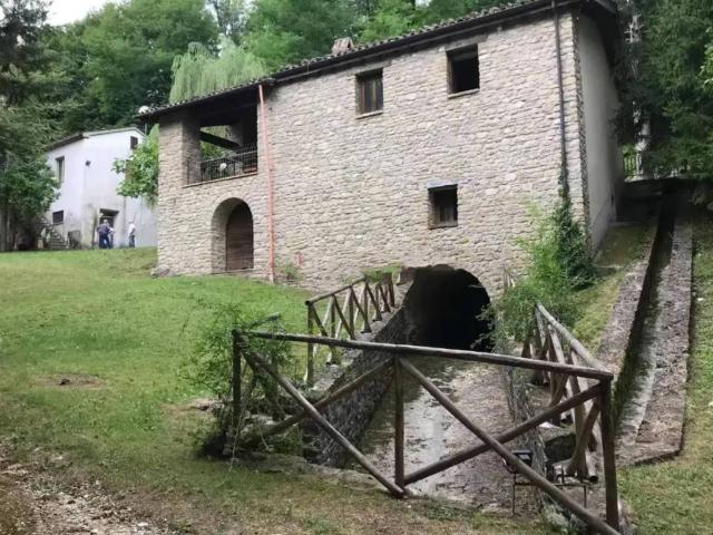 Rustico in vendita a Castelli, Abruzzo