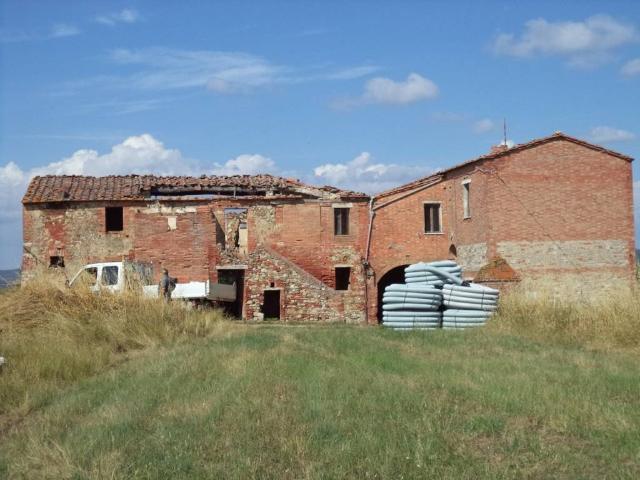 Rustico in vendita a Il Piano, Asciano