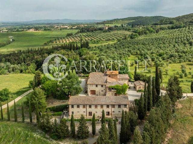 Rustico in vendita a Chiusure, Asciano