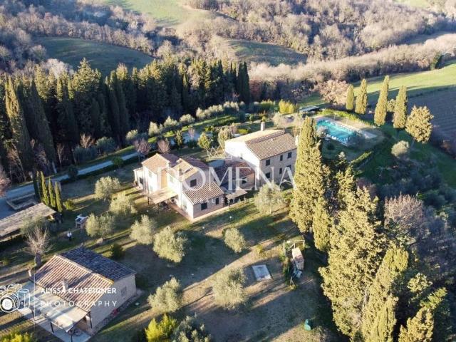 Rustico in vendita a Chiusure, Asciano