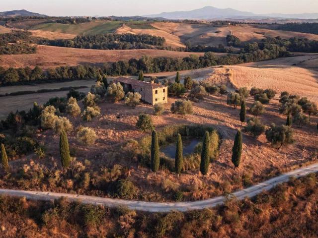 Rustico in vendita a Asciano, Toscana