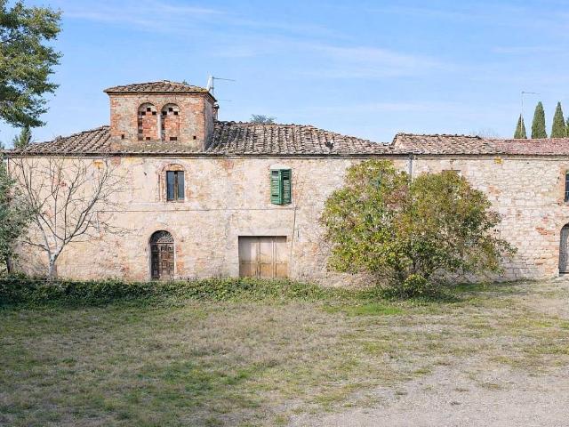 Rustico in vendita a Asciano Scalo, Asciano