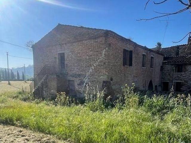 Rustico in vendita a Asciano Scalo, Asciano