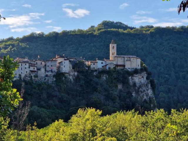 Rustico in vendita a Marche, Ascoli Piceno