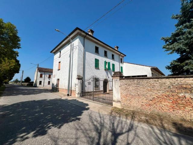 Rustico in vendita a Quattro Strade, Asola